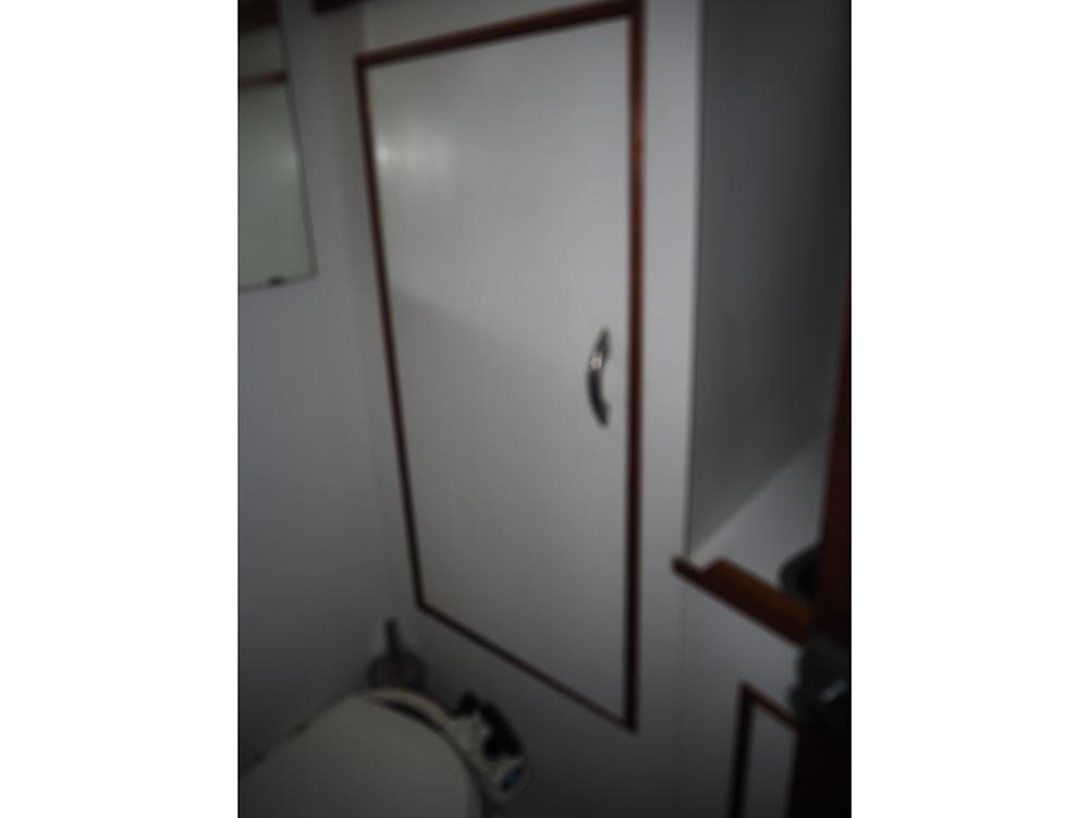 Cabin en avant, H&eacute;bergements